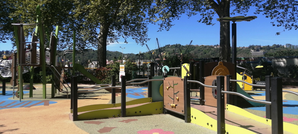 visiter Vienne en France aire de jeux